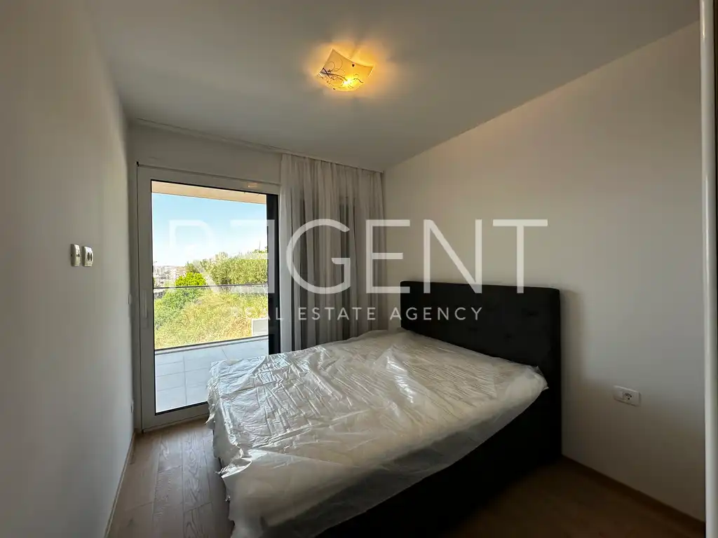 Spalato, Žnjan - Appartamento con due camere da letto in affitto a lungo termine, 80m2
