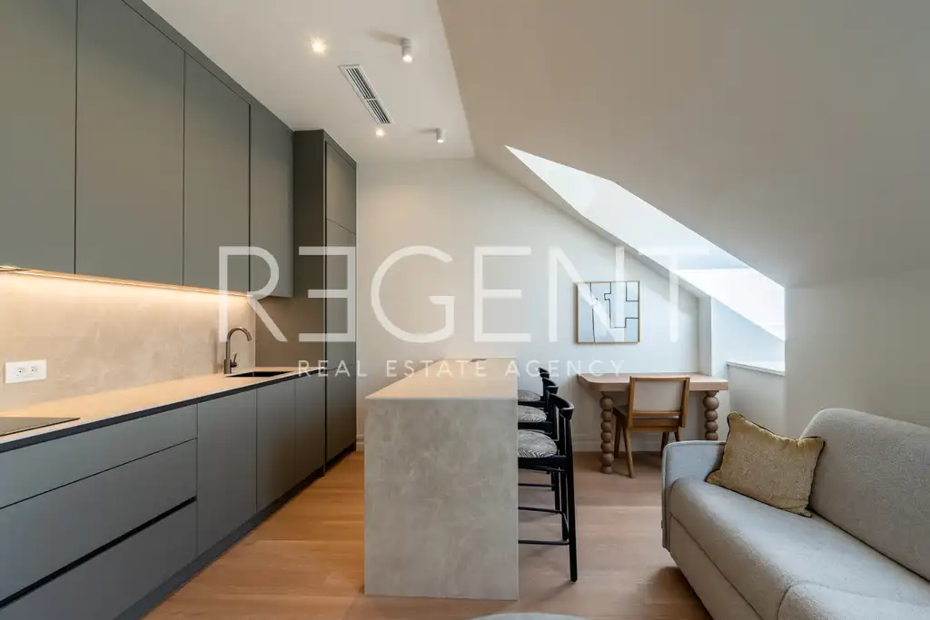 Stan 33 m² za najam — prvi najam, Centar