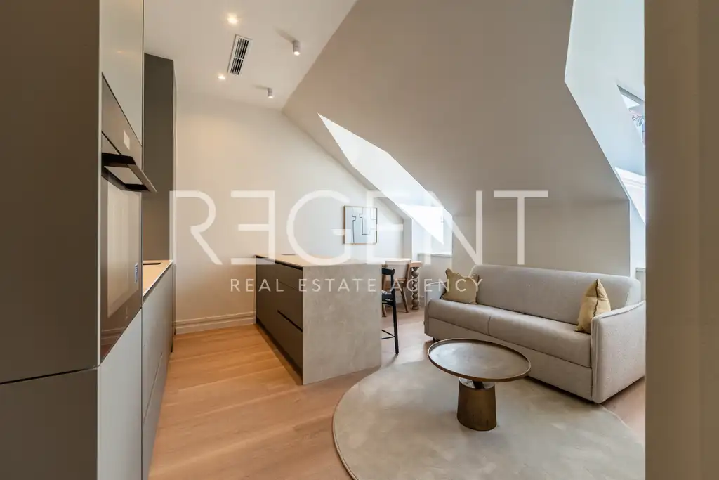 Stan 33 m² za najam — prvi najam, Centar