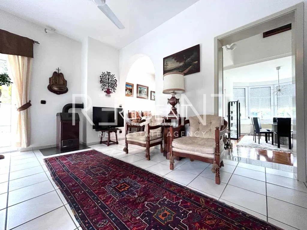 Zapresic, Donja Pusca – Exclusive family villa with a beautiful garden