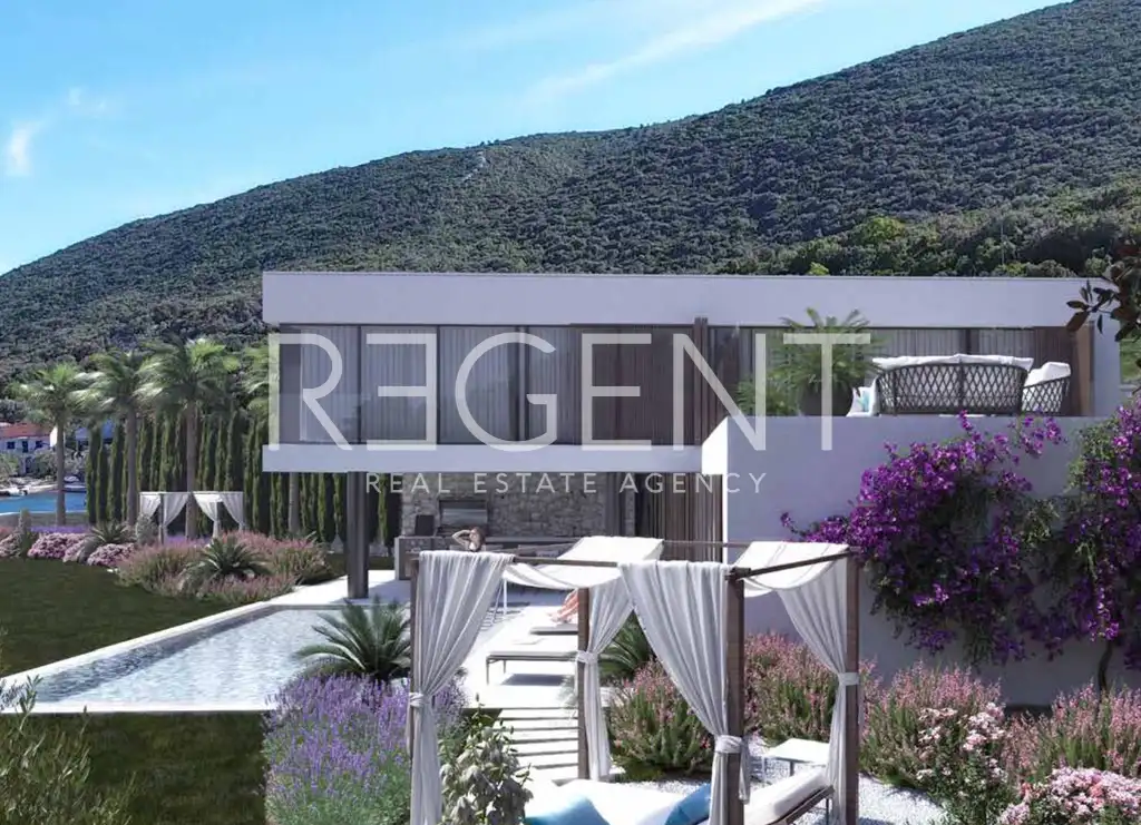 Pelješac, Brijesta - Terreno edificabile con vista mare 4250 m2