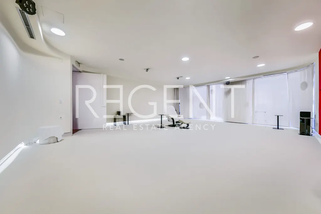 Zagreb, Radnička - Business space on three floors 460 m2