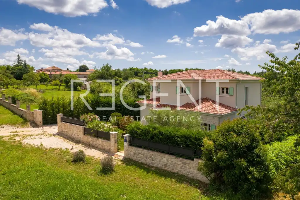 Istria, Višnjan - Luxury villa with pool and panoramic view 170 m2