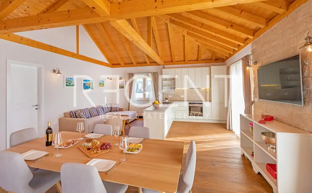Dubrovník, Konavle – Elegantná rezidencia s bazénom 410 m2