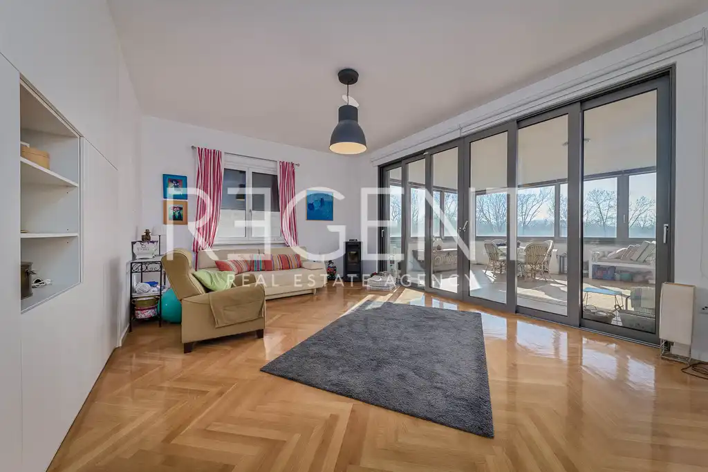 Zagreb, Jarun - Moderna hiša z bazenom ob jezeru, 400 m2