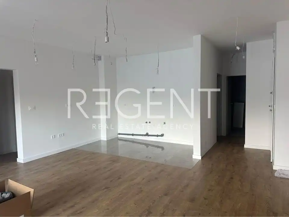 Trogir, Marina - Three-room apartment with loggia 108 m2