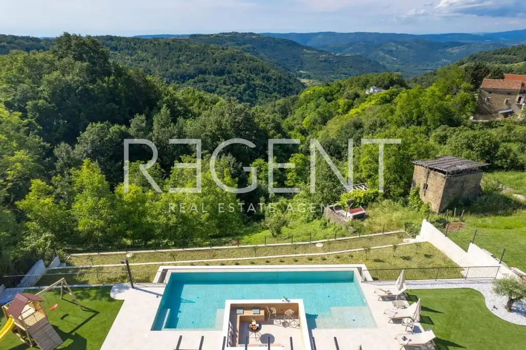 Kašćerga, Istrie - Luxusní vila v srdci Istrie