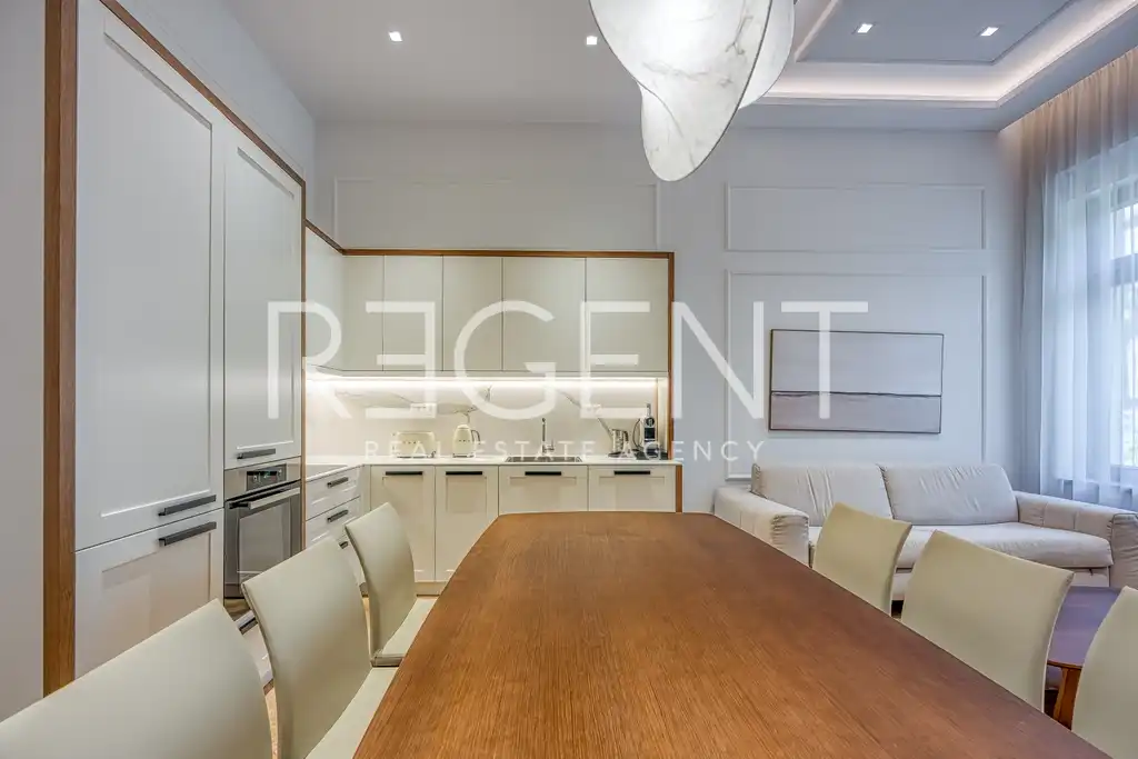Opatija, Centrum - Luksusowy apartament w willi w wyjątkowej lokalizacji, 51 m2