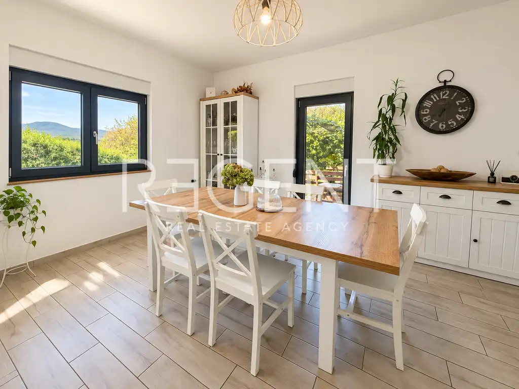 Rakovica, Plitvice – samostatný dům 115 m², pozemek 1500 m²