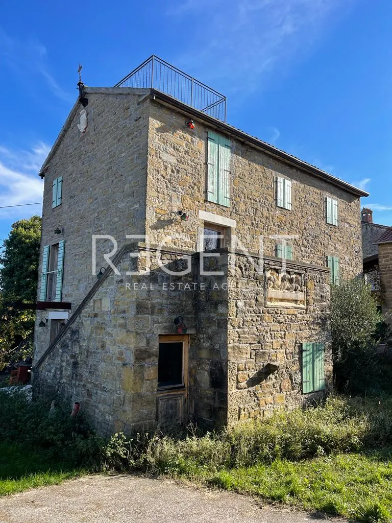 Istrien, Brič - Wunderschönes Steinhaus 270 m2