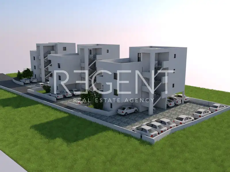 Stan 39m2, Trogir - 1s, vrt, parking, blizina plaže i škole