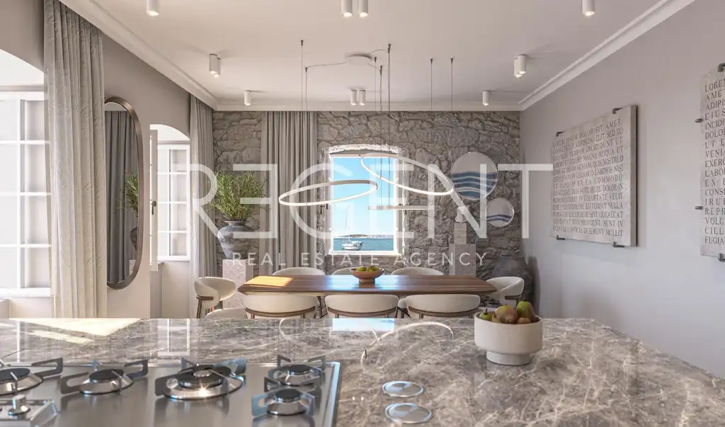 Tar – kamena vila za obnovu, 326 m², 4SB, wellnes, uz more