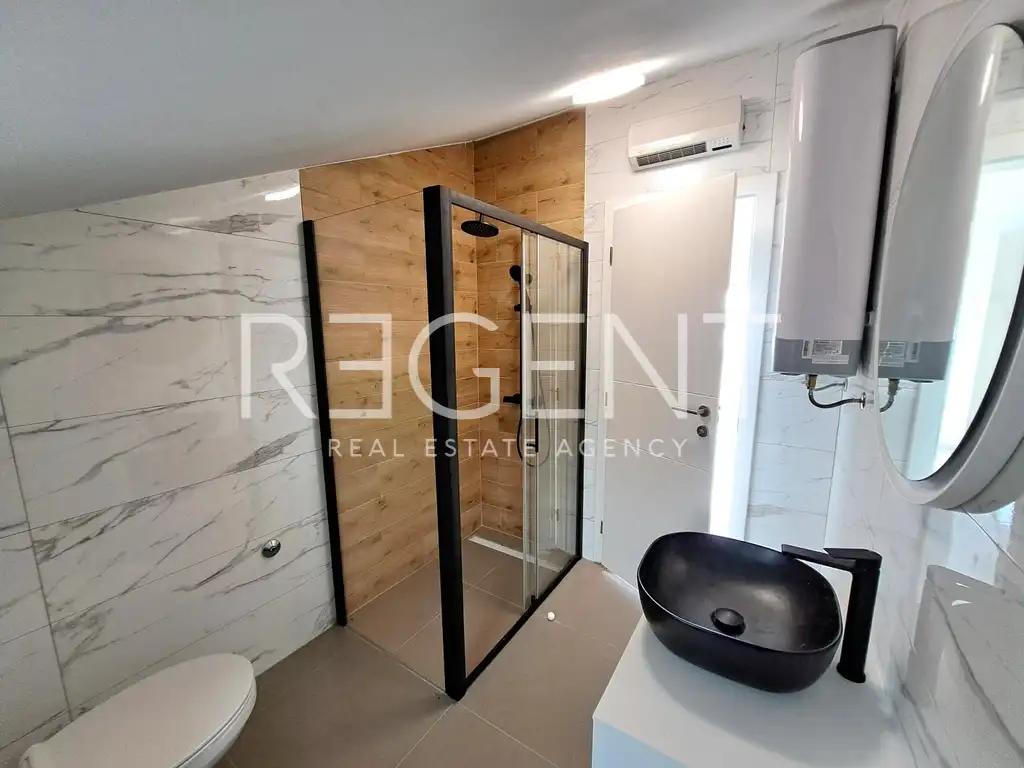 Crikvenica - Štvorizbový byt s terasou 110 m2, novostavba