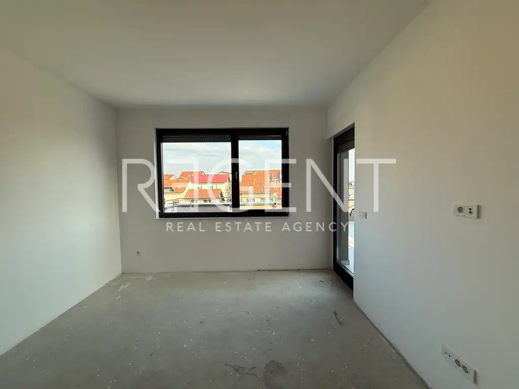 Záhřeb, Laščina - penthouse v novostavbě s prostornou terasou