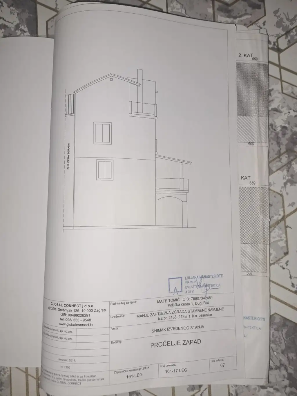 Split - Autentična vila među maslinicima s pogledom na more i bazenom