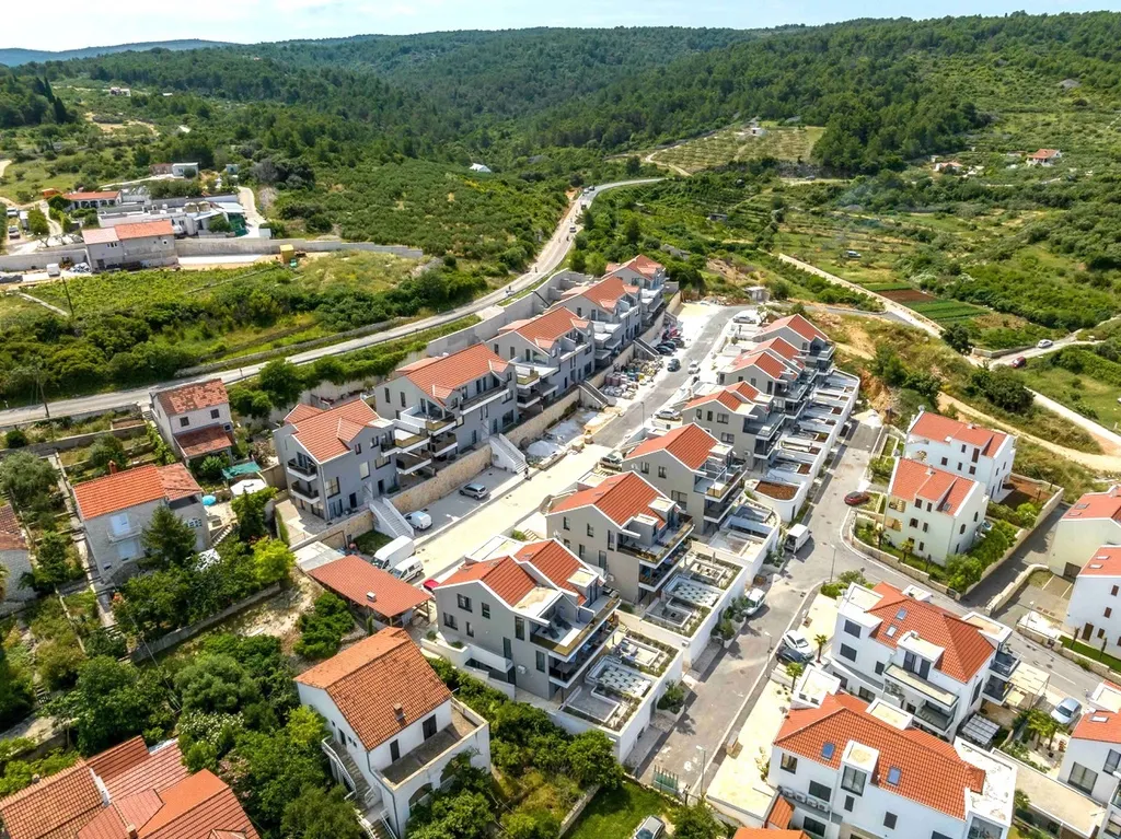 Brač, Sutivan – Luxusní obytný komplex