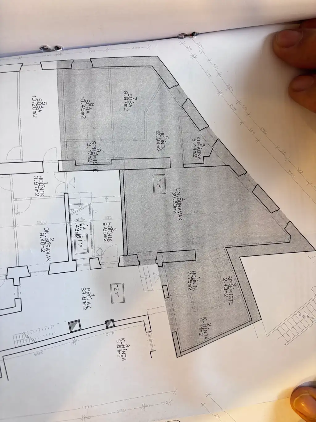 Poreč, Centrum – rozsiahly byt s klasickou eleganciou a výhľadom na mesto.