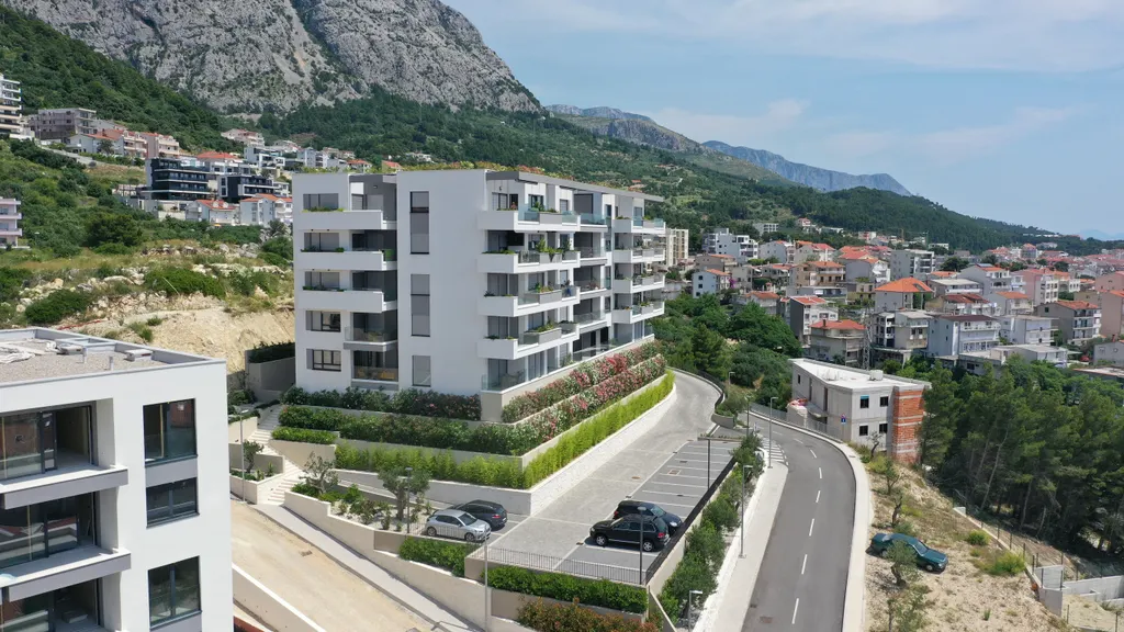 Makarska – Budynek mieszkalny w centrum miasta w budowie
