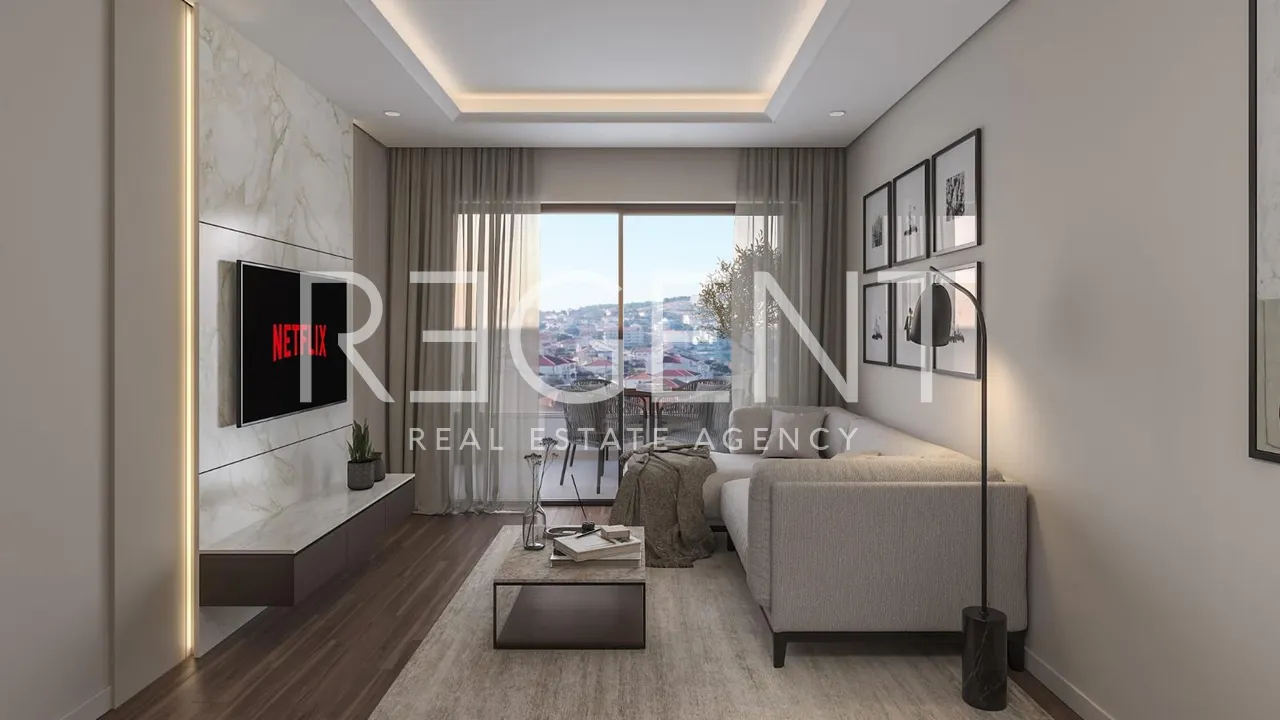 Trogir, Okrug Gornji - 3-Zimmer-Wohnung mit Balkon und Dachterrasse