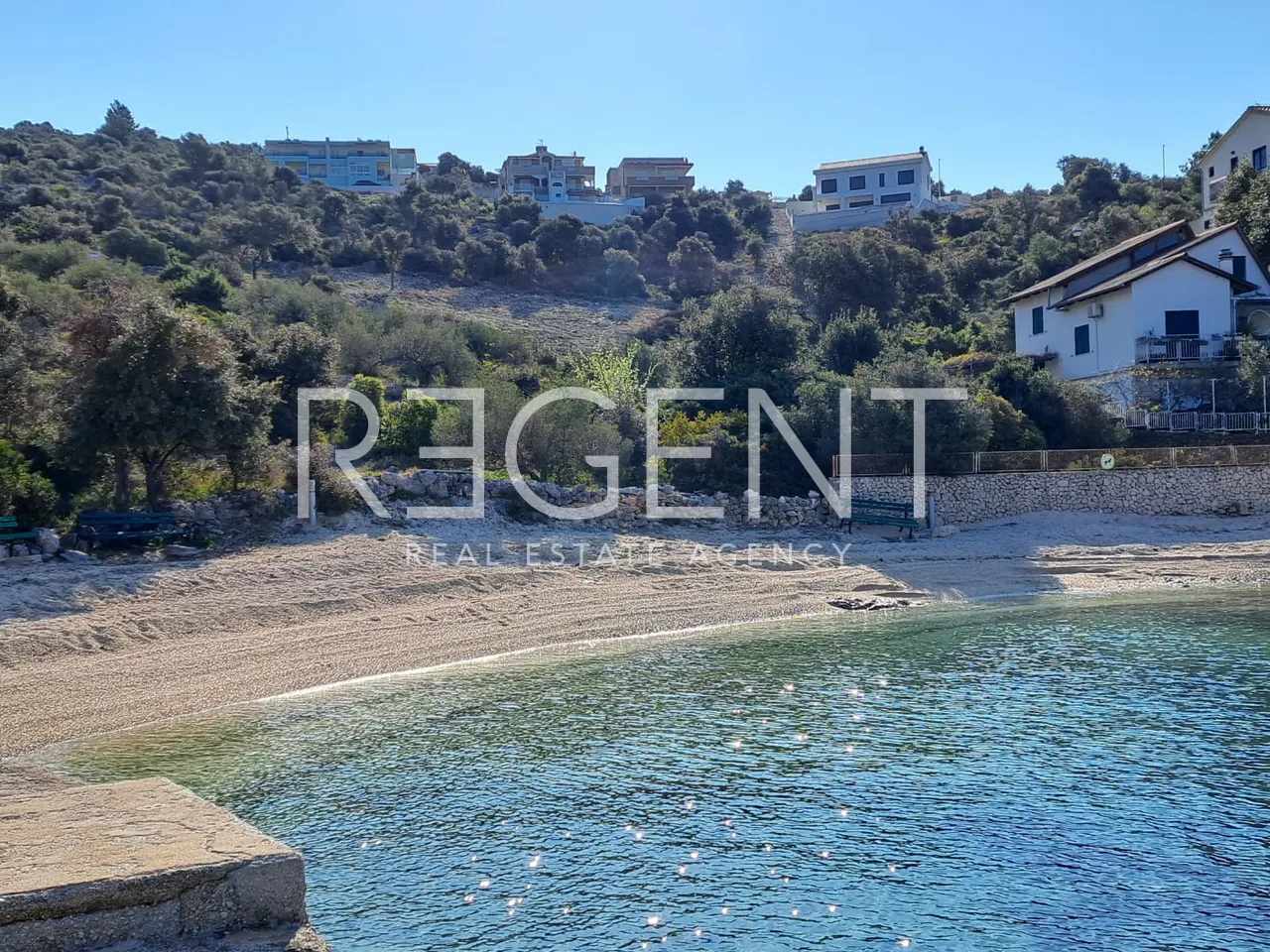 Šibenik, Kanica - Terreno edificabile in posizione attraente vicino al mare 2277 m2