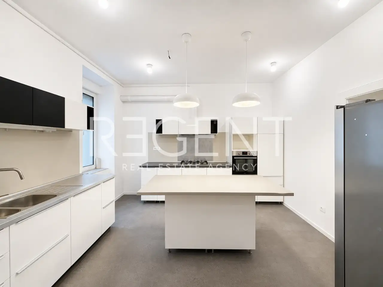 Zagreb, Center – 135 sq m apartment for rent, renovated in 2026, 1st floor