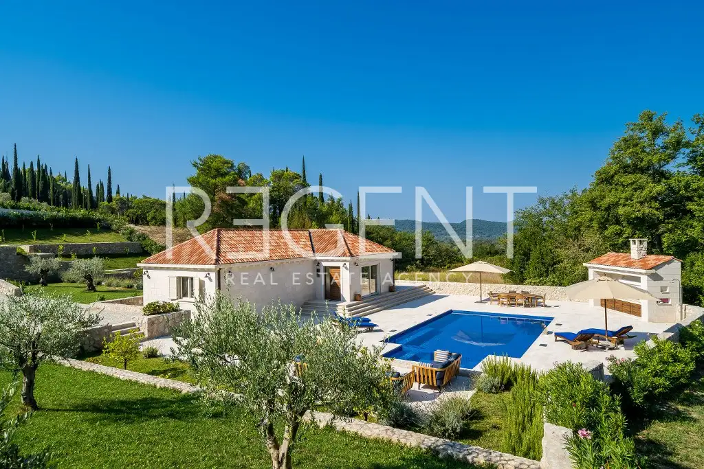 Dubrovník, Konavle – Elegantná rezidencia s bazénom 410 m2