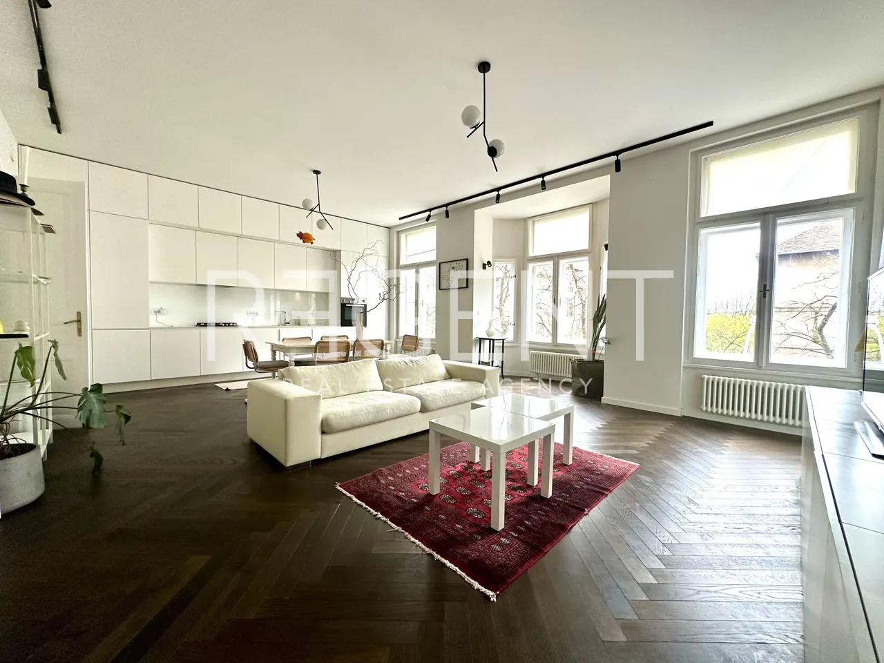 Záhreb, Centrum - Moderný trojizbový byt na prenájom 100 m2