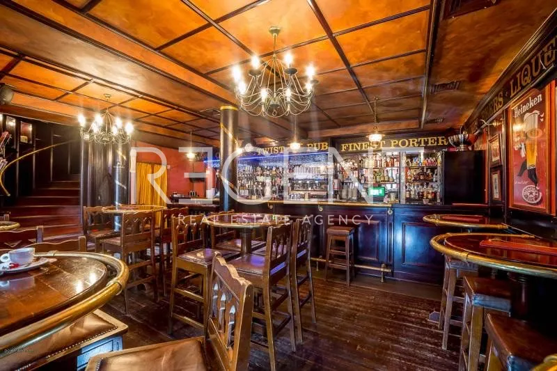 Záhreb, Tkalčićeva - Bar Pub v centre mesta