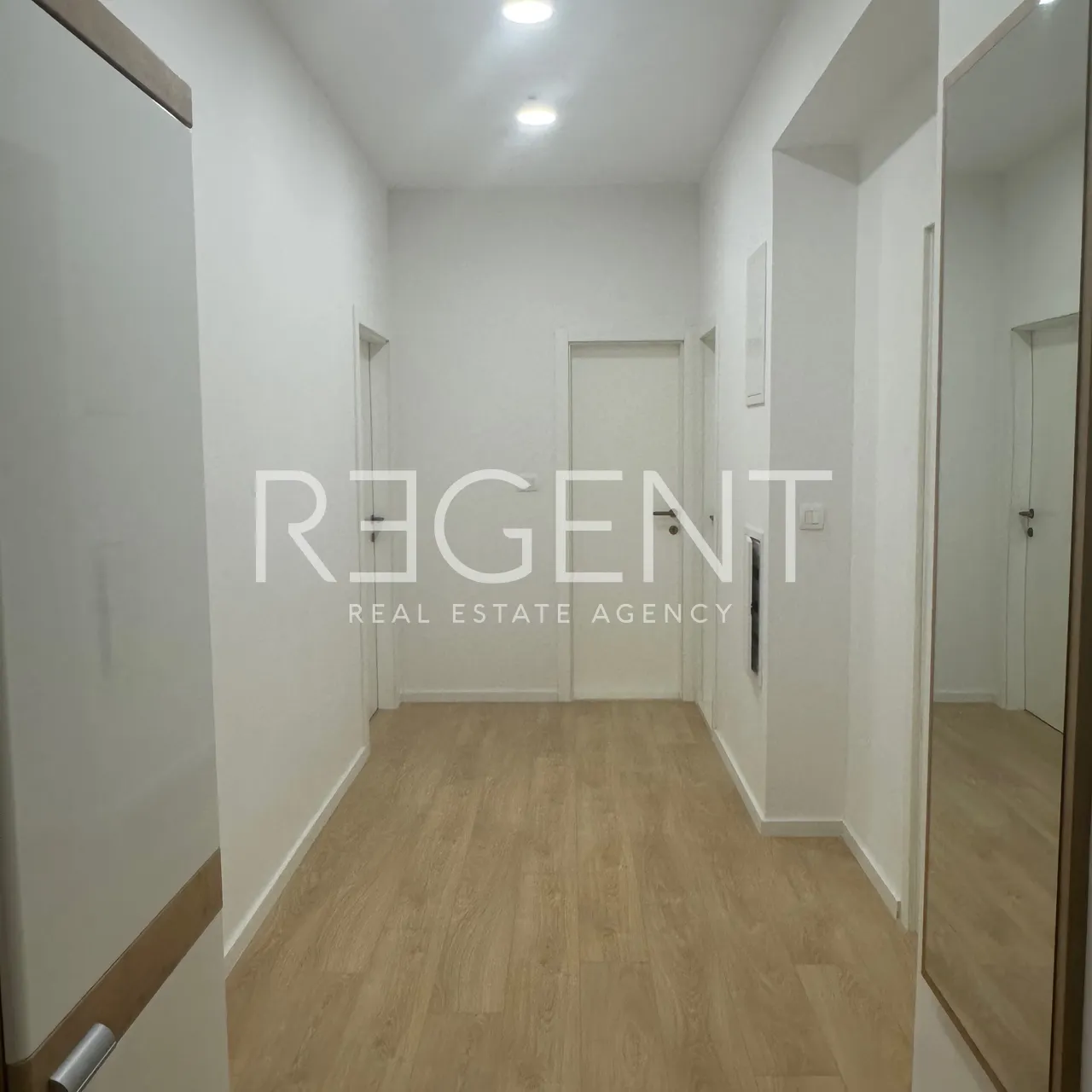 Split, Marjan - Trisobno stanovanje z ložo 99 m2 DOLGOROČNI NAJEM