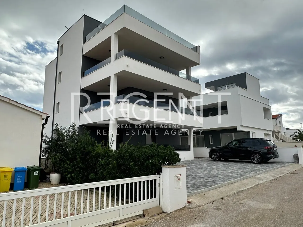 Zadar, Vir - appartement de deux pièces à 50m de la mer 121 m2