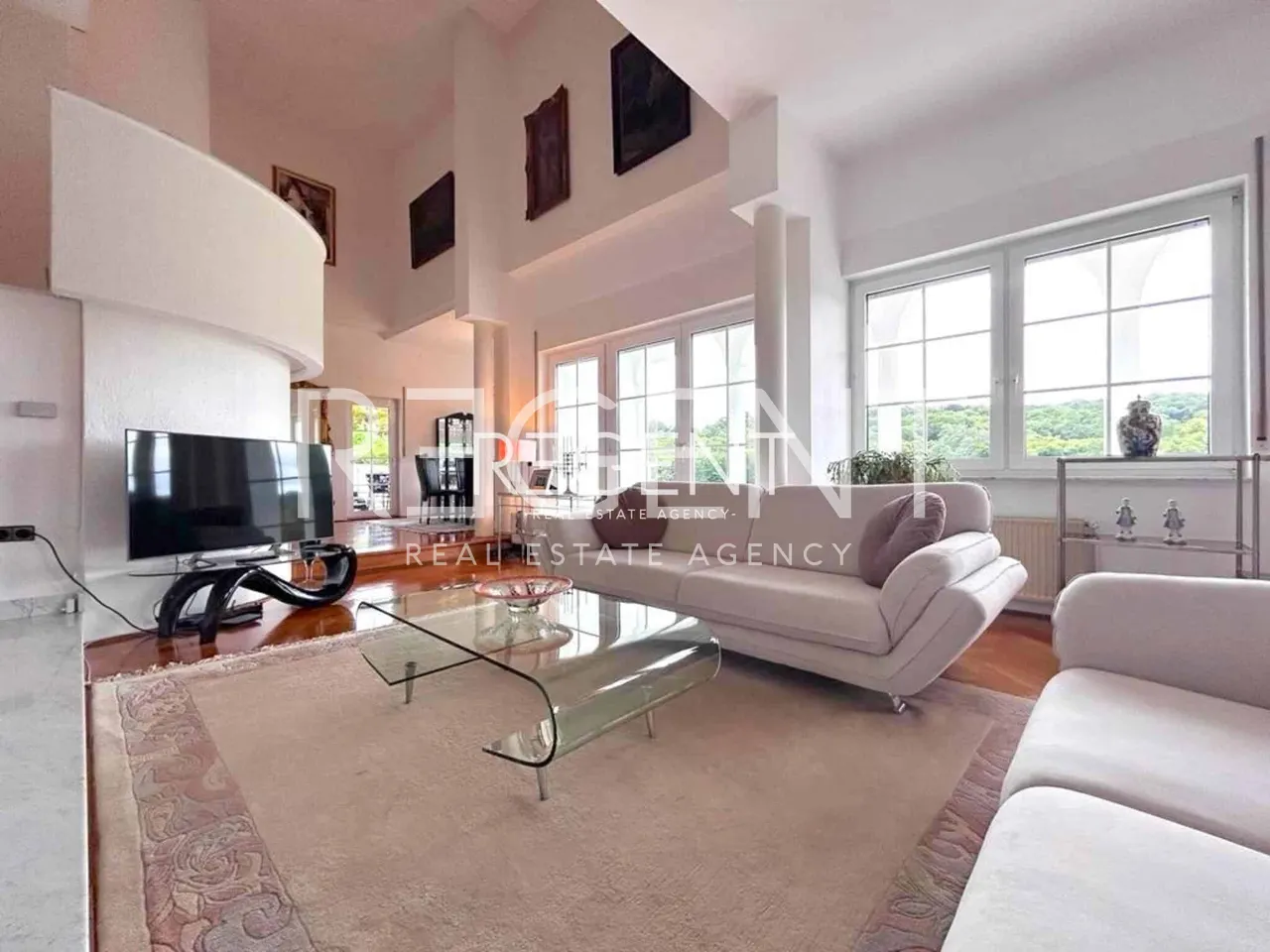 Zapresic, Donja Pusca – Exclusive family villa with a beautiful garden
