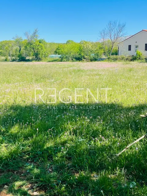 Split, Klis - Building plot 1760 m2