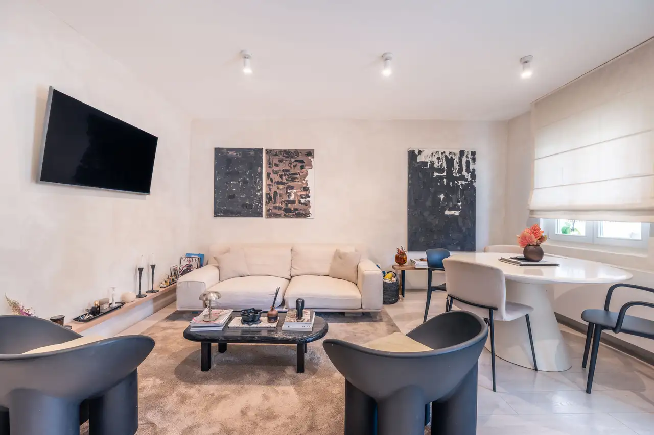 Zagreb, Vinogradska – Dizajnerski dvoetažni stan s vrtom i terasom