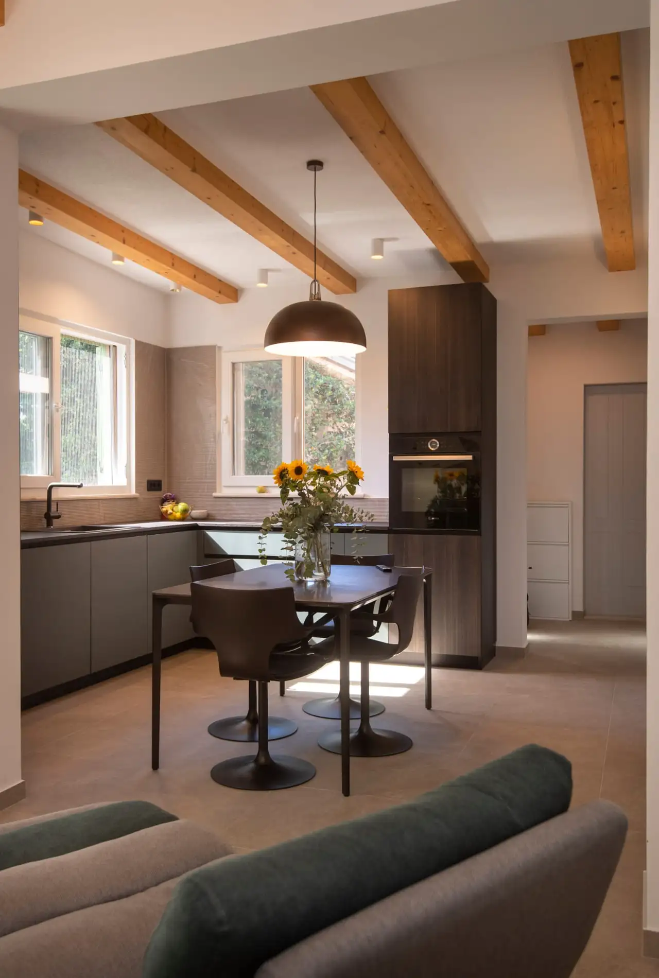 Split, Meje - Ground floor house with a yard