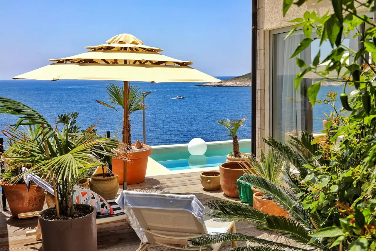 Hvar, otok Hvar – moderna vila prvi red do mora