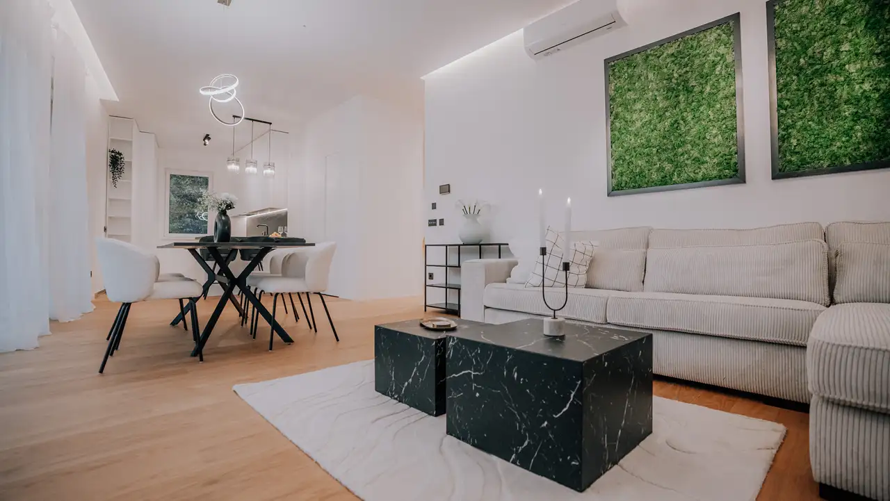 Záhřeb, Remete – Luxusní dvoupatrový byt k pronájmu