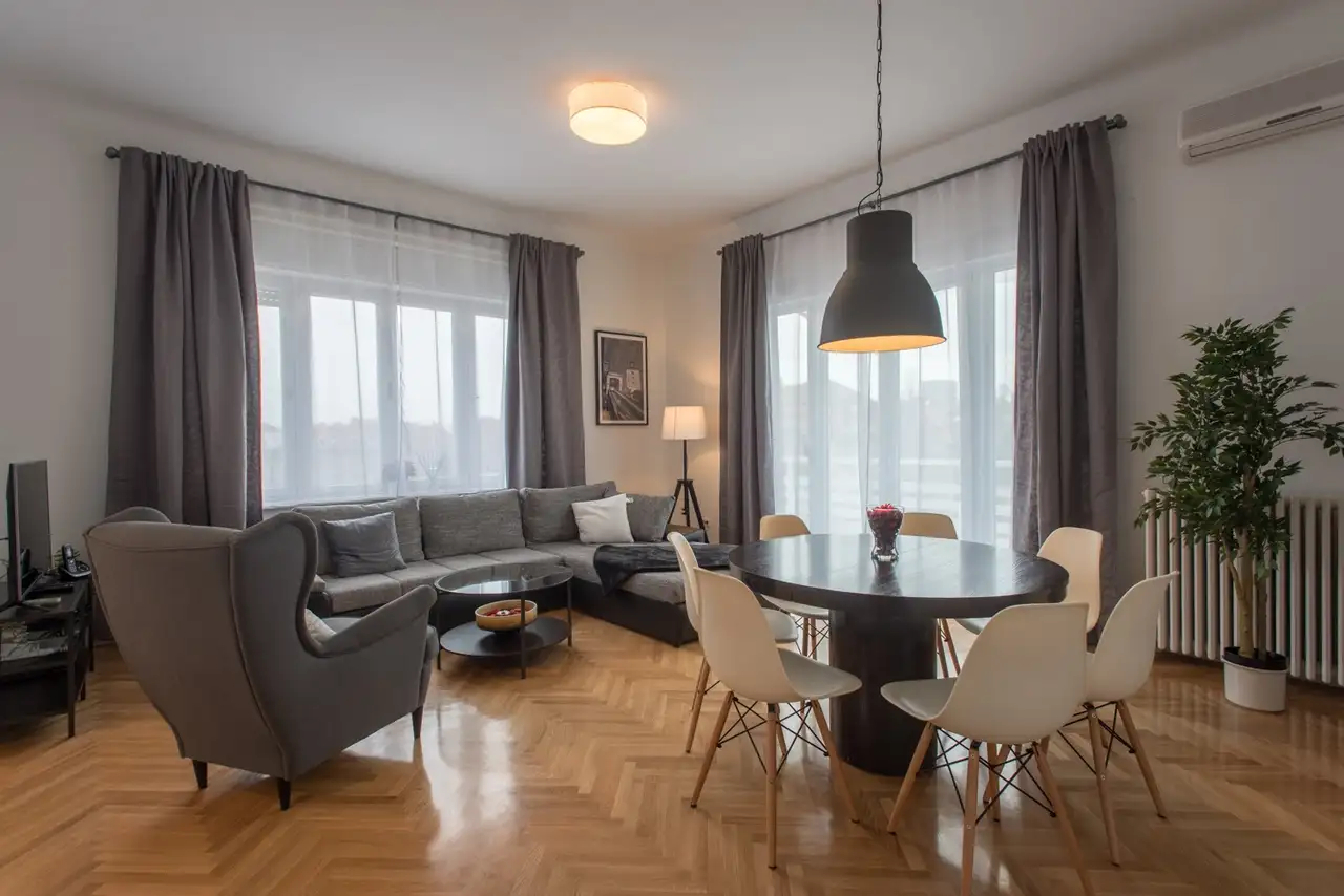 Záhřeb, Draškovićeva - Luxusní šestipokojový penthouse 218m2