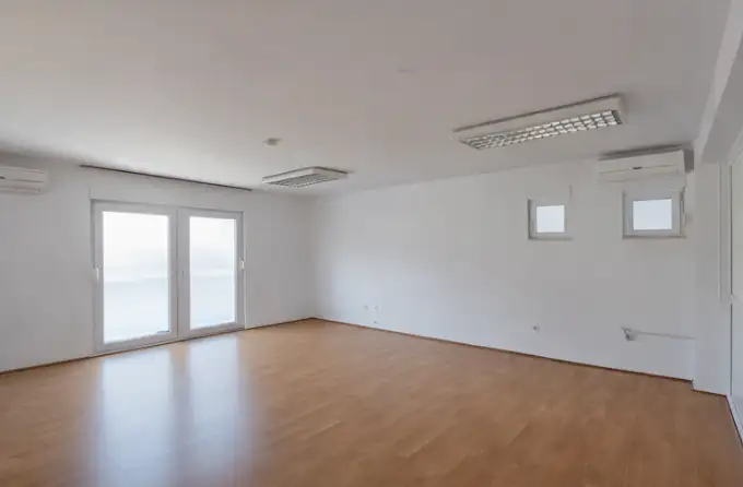 Split, Mejaši - Poslovni prostor na atraktivnoj lokaciji