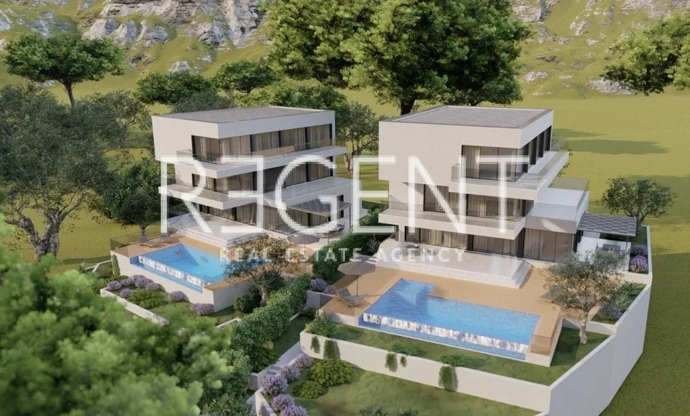 Šibenik, Rogoznica- Terrain avec un projet de construction de deux villas de luxe 1741m2