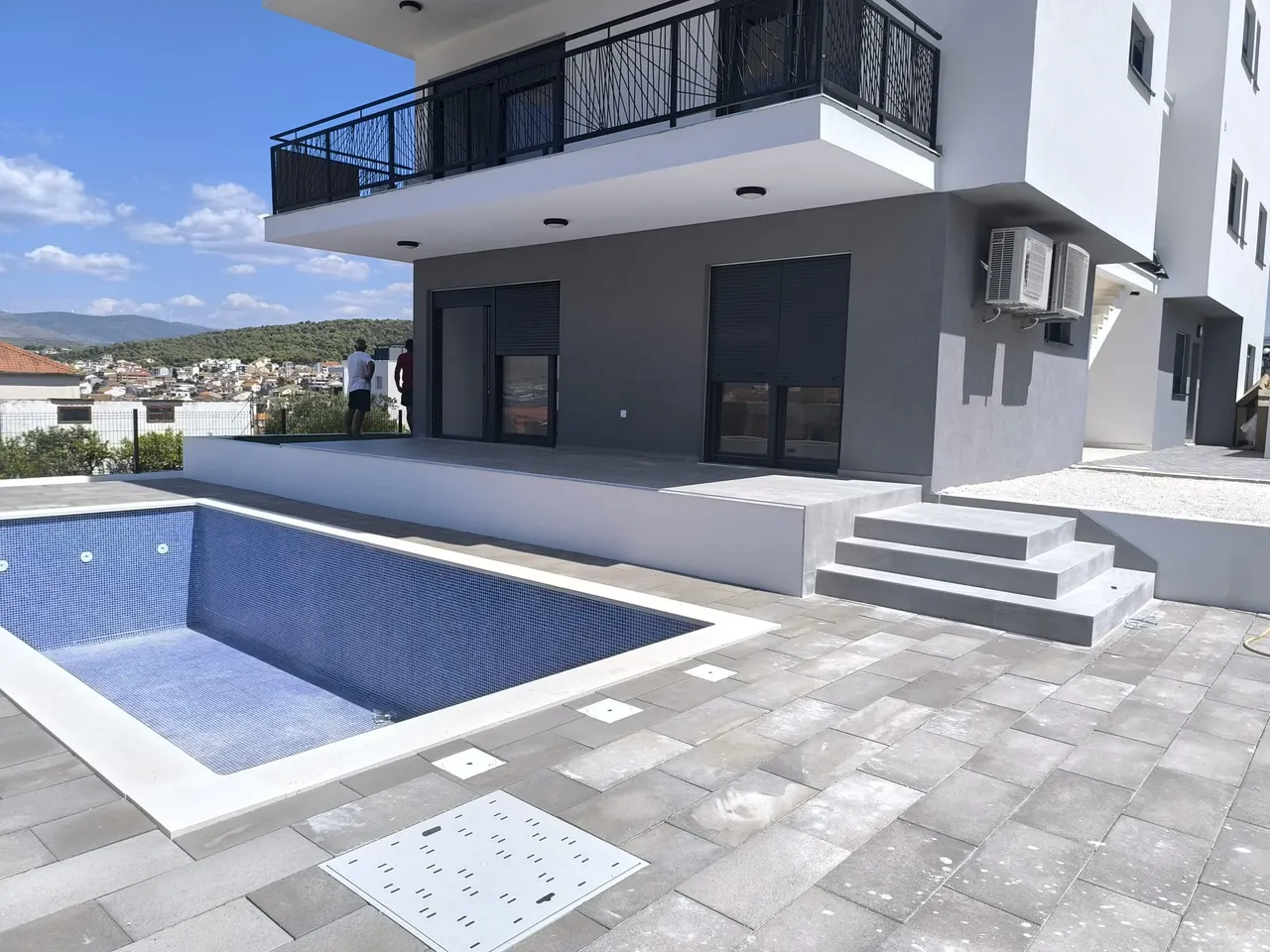 Trogir, Okrug Gornji - Dvoupokojový byt s bazénem 56 m2, novostavba