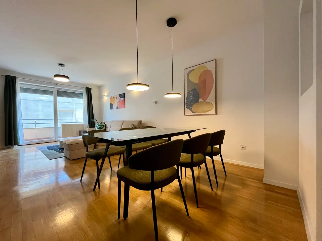 Zagreb, Vlaška - appartamento trilocale con balcone