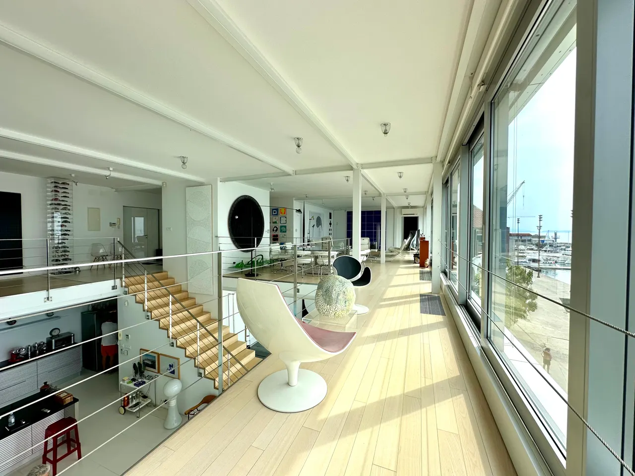Rijeka - Moderní vila v první řadě u moře 600 m2