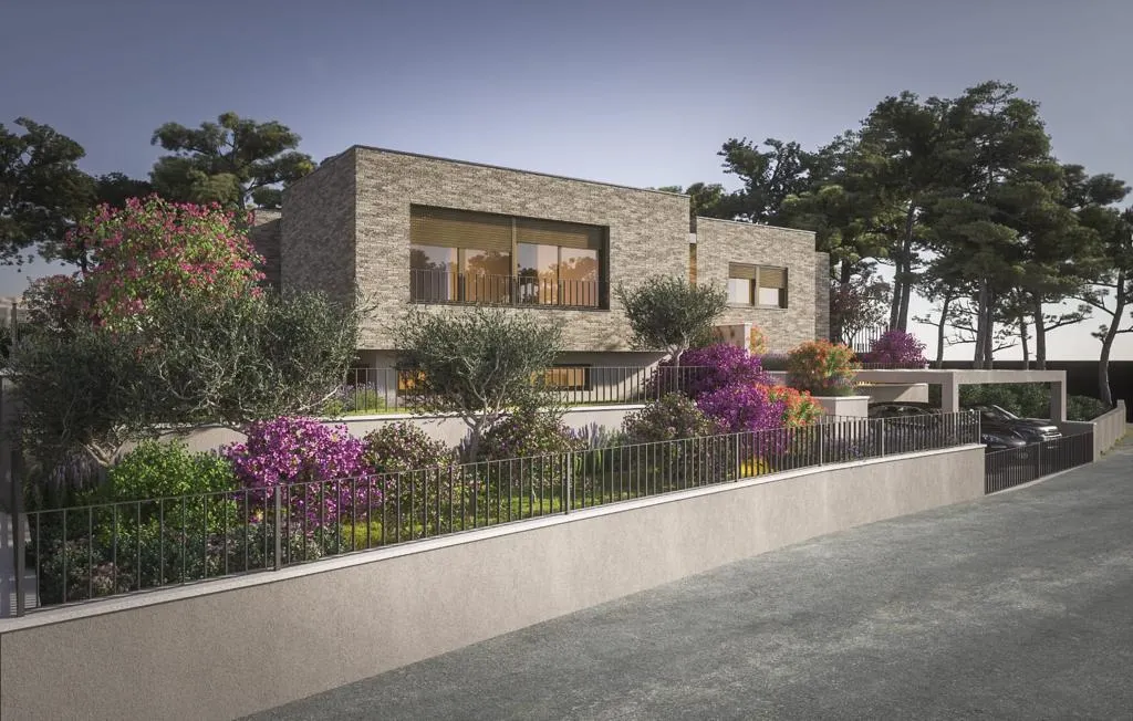 Šibenik, Brodarica - Moderne Villa in erster Reihe zum Meer