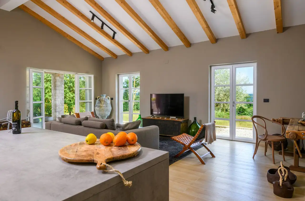 Istria, Kringa - Designer villa for long-term rent