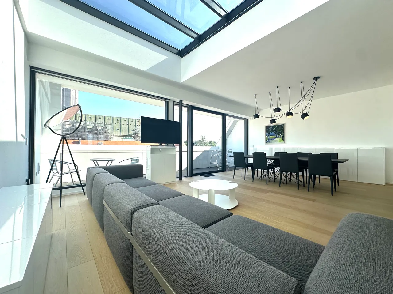 Záhřeb, Centrum, Ban Centar - Exkluzivní penthouse s výhledem na katedrálu
