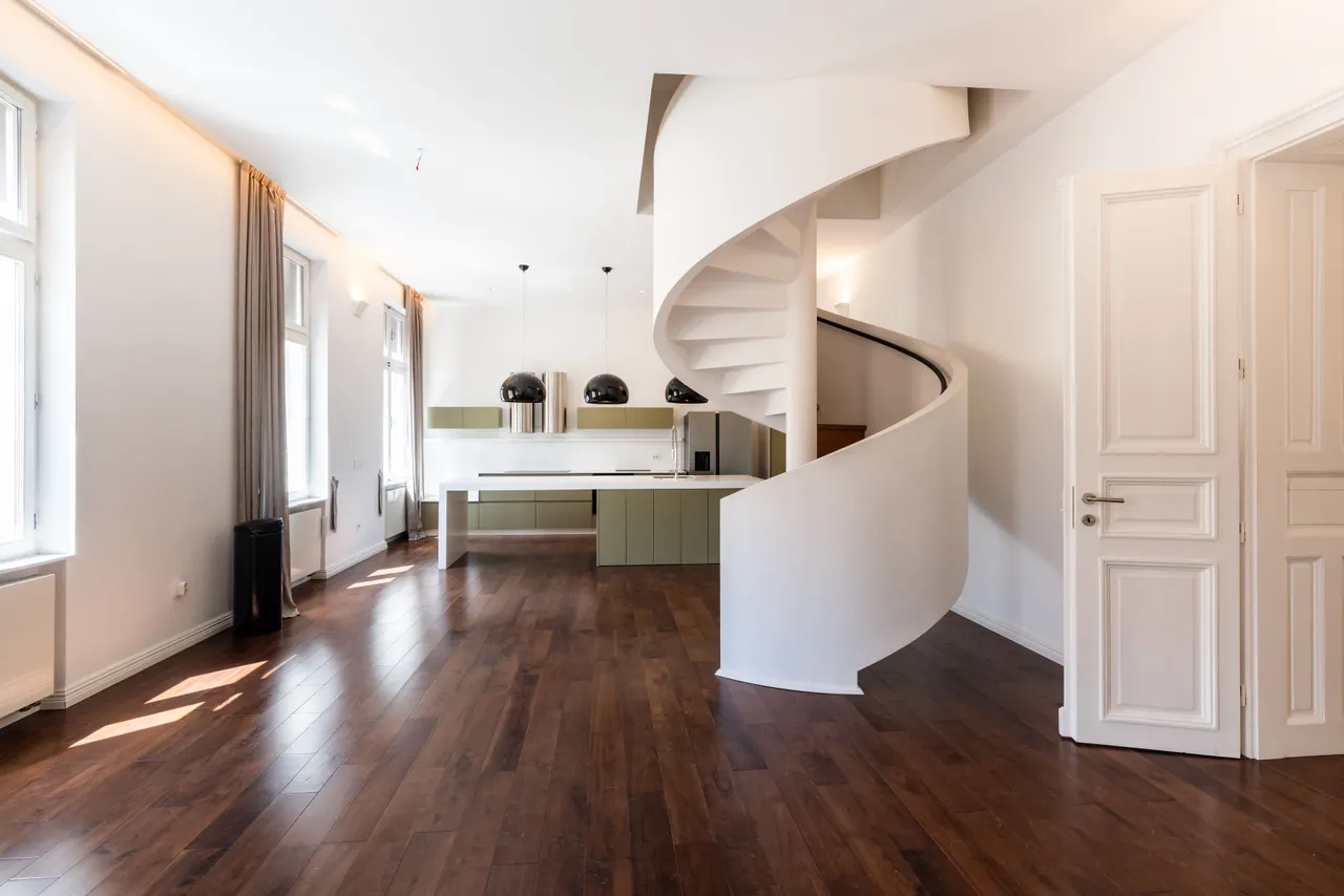 Zagrzeb, Centrum – Luksusowy dwupoziomowy apartament na Placu Tomislava, 181 m²