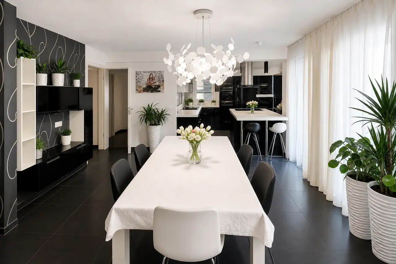 Trogir – Dvoetažni penthouse 234 m², pogled na more, garaža