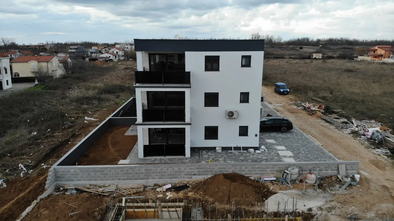 Zadar, Privlaka - Luxuriöser Neubau in Meeresnähe