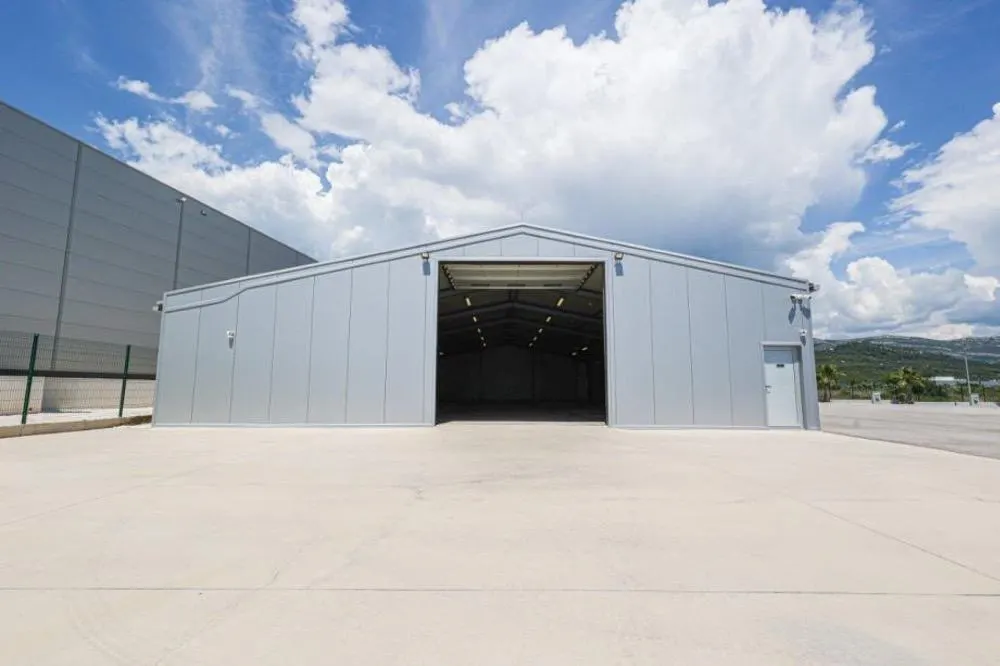 Trogir, Plano - obchodný priestor 500 m2