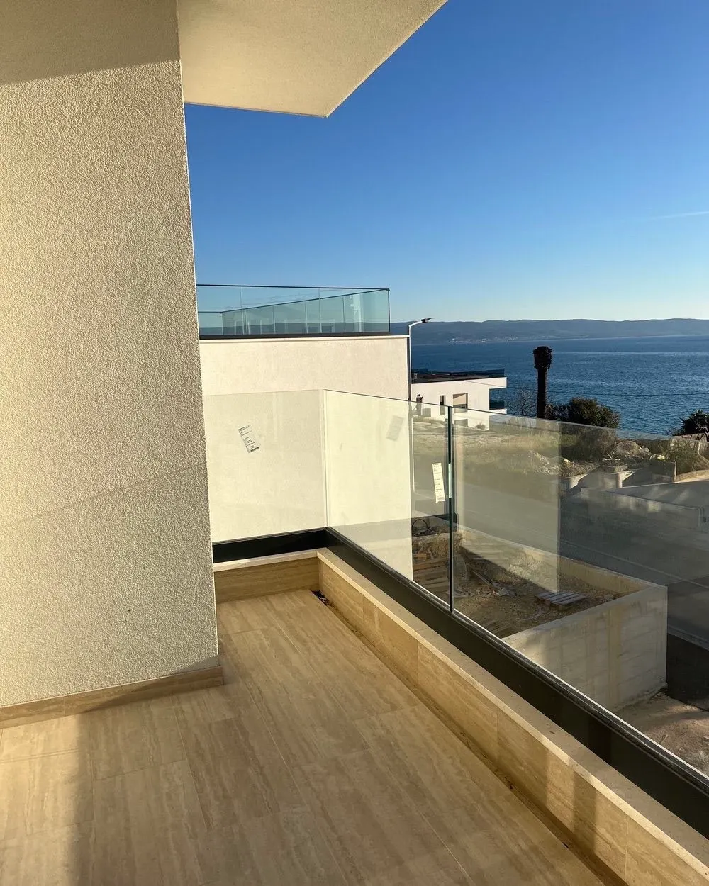 Podstrana - Appartamento con due camere da letto con terrazza 63 m2, II. fila dal mare